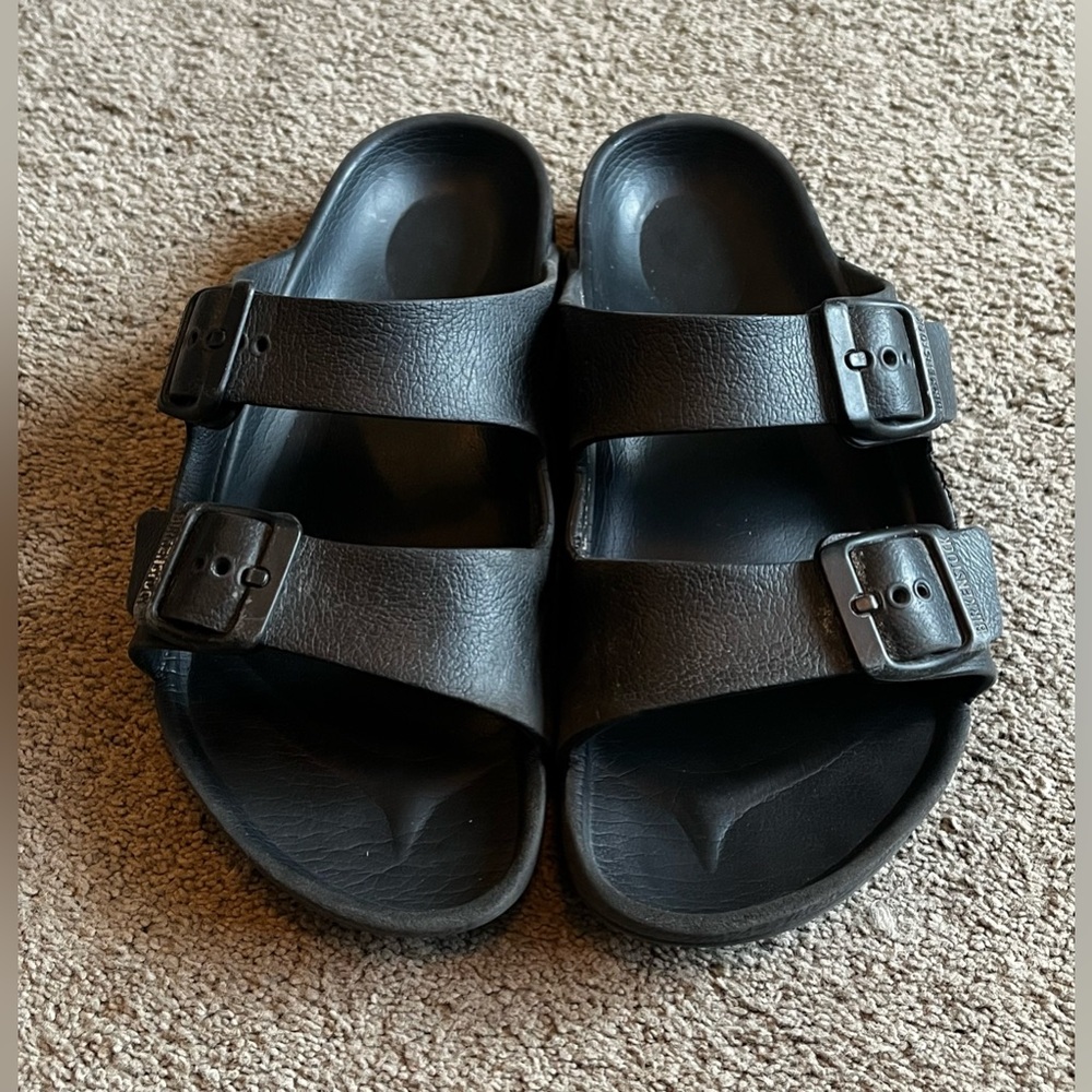 Birkenstocks Youth size 33 (2-2.5) Black Sandals
